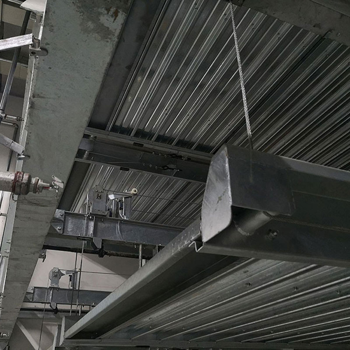 萬州四柱式立體車庫停車設備安裝