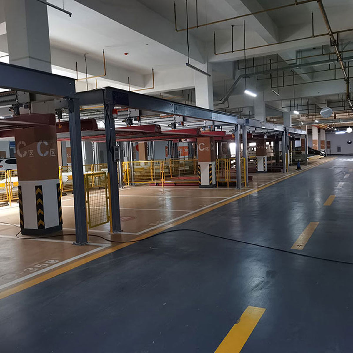 萬州橫移立體停車設備安裝