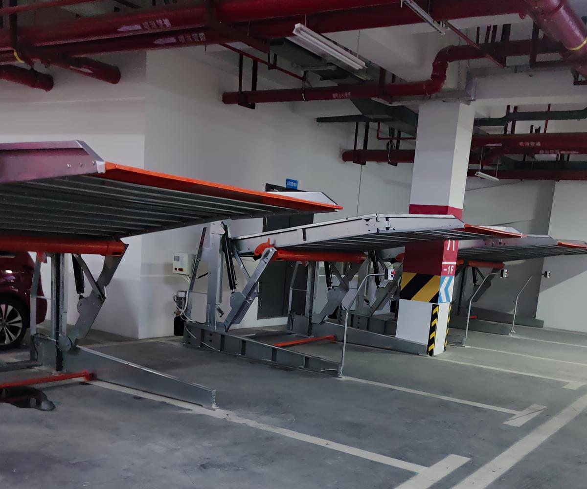 立體車庫(kù)簡(jiǎn)易式立體車庫(kù)出租出售:靈活解決停車難題